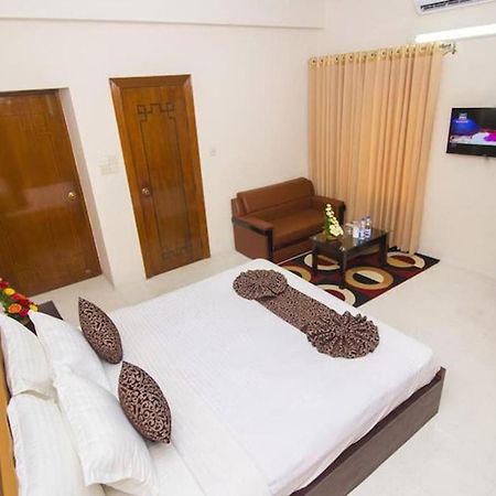 Hotel Suite Palace Baridhara Дакка Экстерьер фото