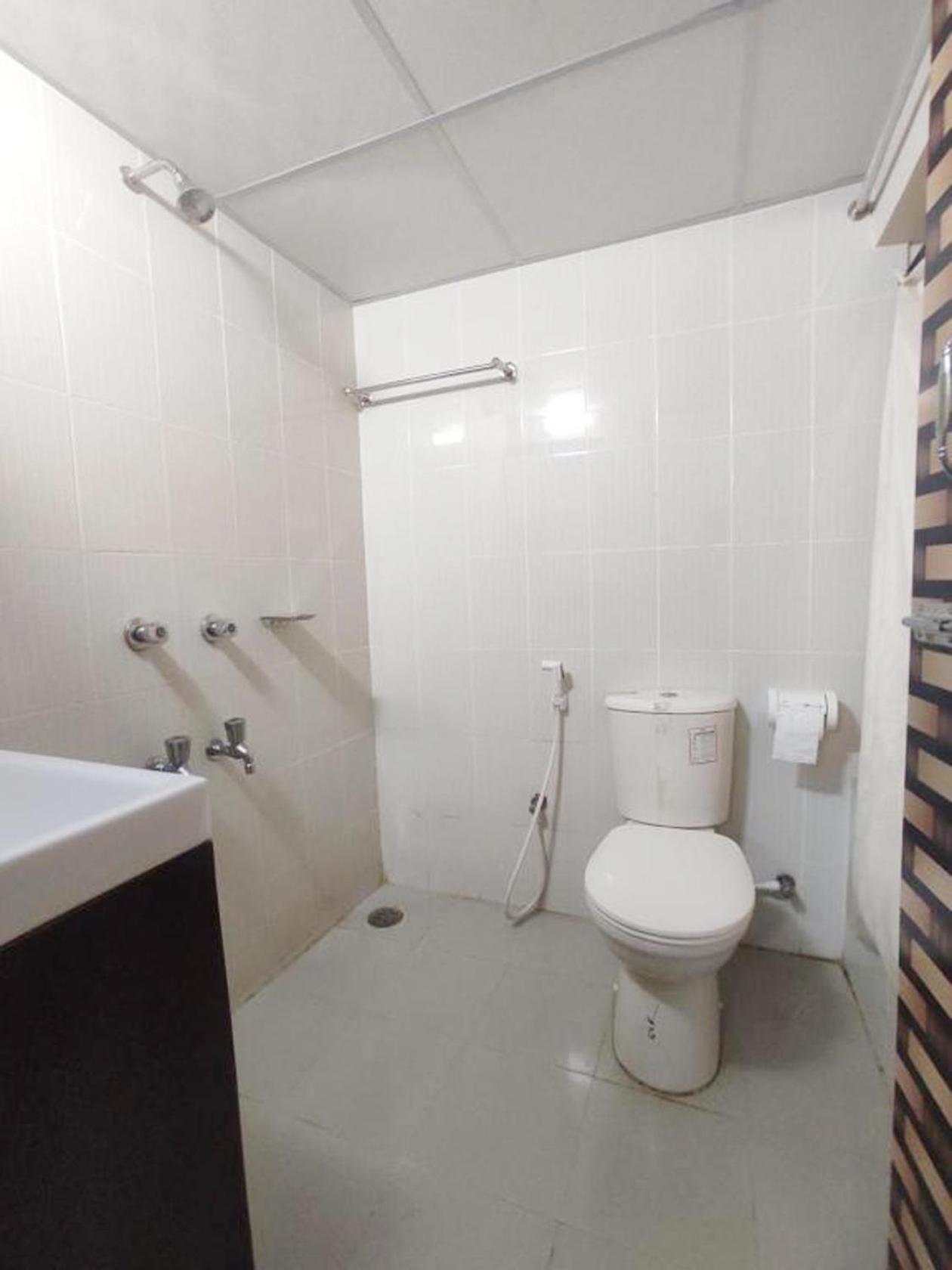 Hotel Suite Palace Baridhara Дакка Экстерьер фото