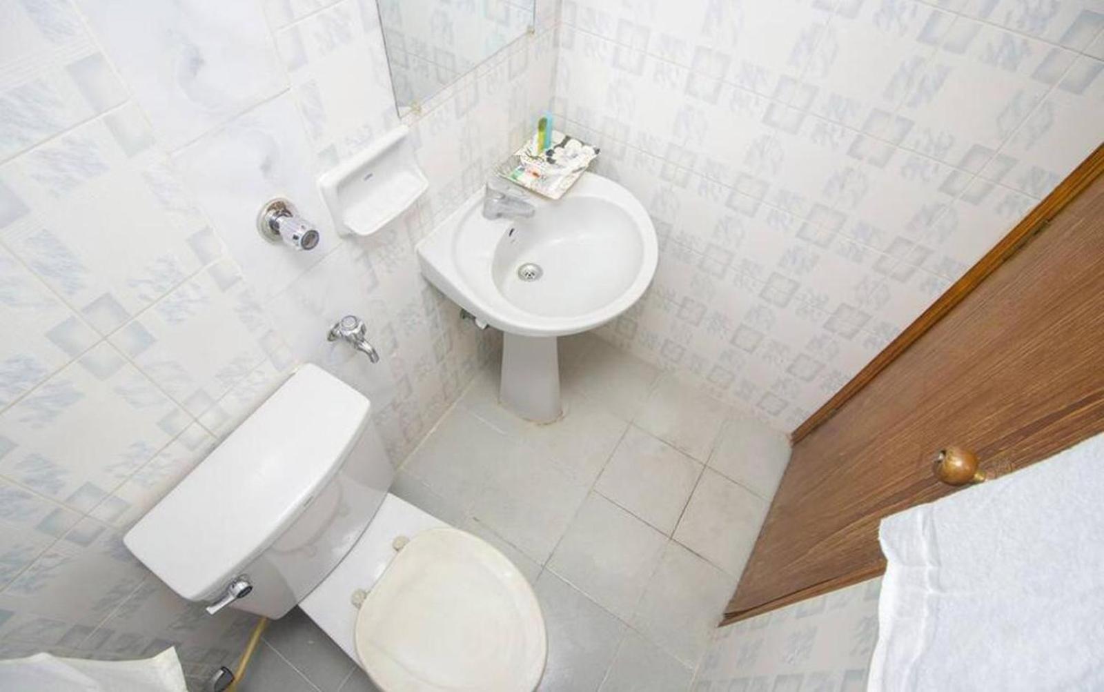 Hotel Suite Palace Baridhara Дакка Экстерьер фото